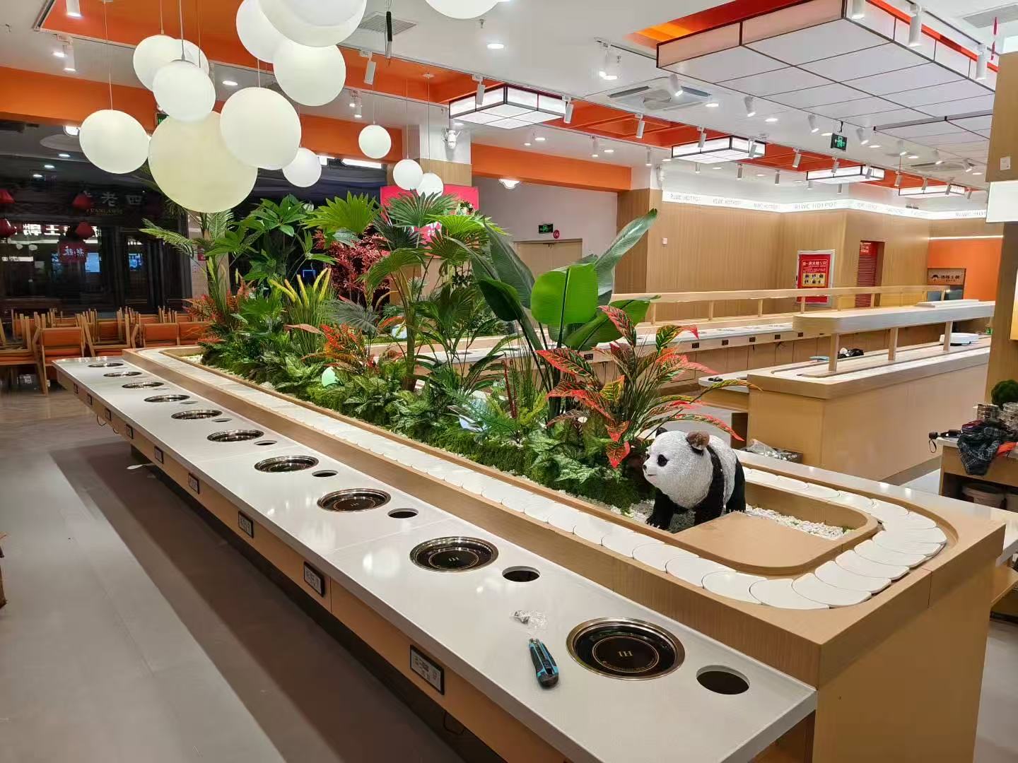 旋轉(zhuǎn)小火鍋造型定制